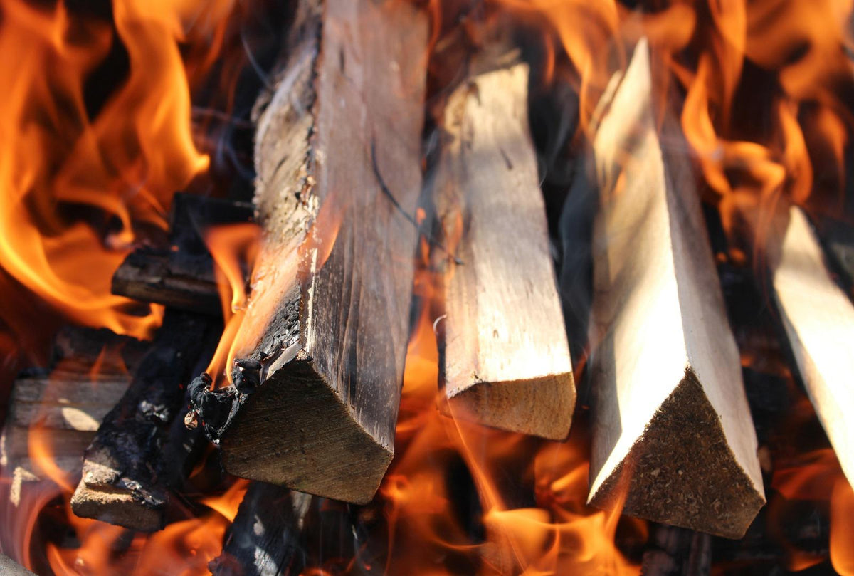 Kiln Dried Oak Firewood - Barrow Bags