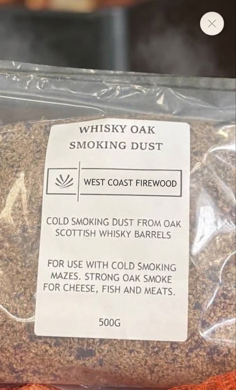 A 500g bag of oak smoking dust for meat and fish.